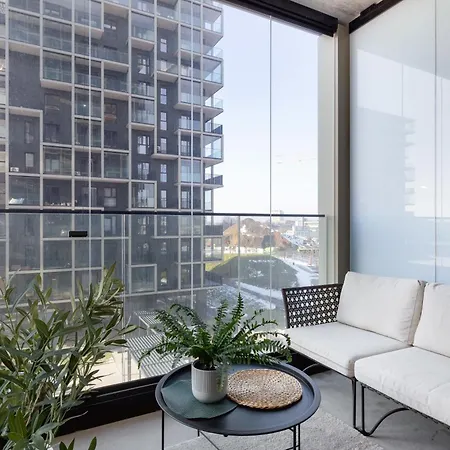 شقة Nowoczesne Dla 4 Osob Z Balkonem By Renters *