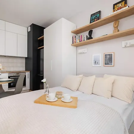 Appartement Nowoczesne Dla 4 Osob Z Balkonem By Renters Katowice