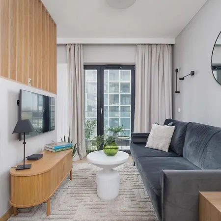 Lägenhet Nowoczesne Dla 4 Osob Z Balkonem By Renters *