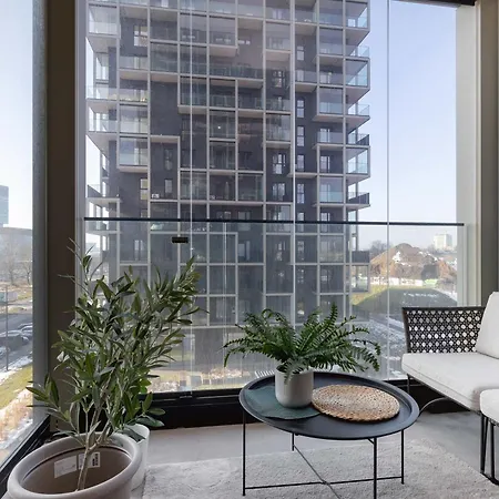 Nowoczesne Dla 4 Osob Z Balkonem By Renters * كاتوفيتسه